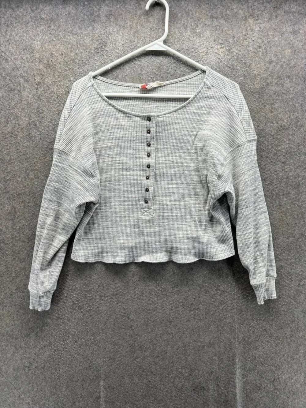 Free People Beach Shirt Women Medium Gray Cropped Henley Thermal Knit